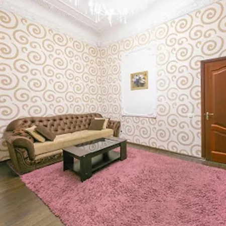 Mala Zhytomyrska 16 * Kiew